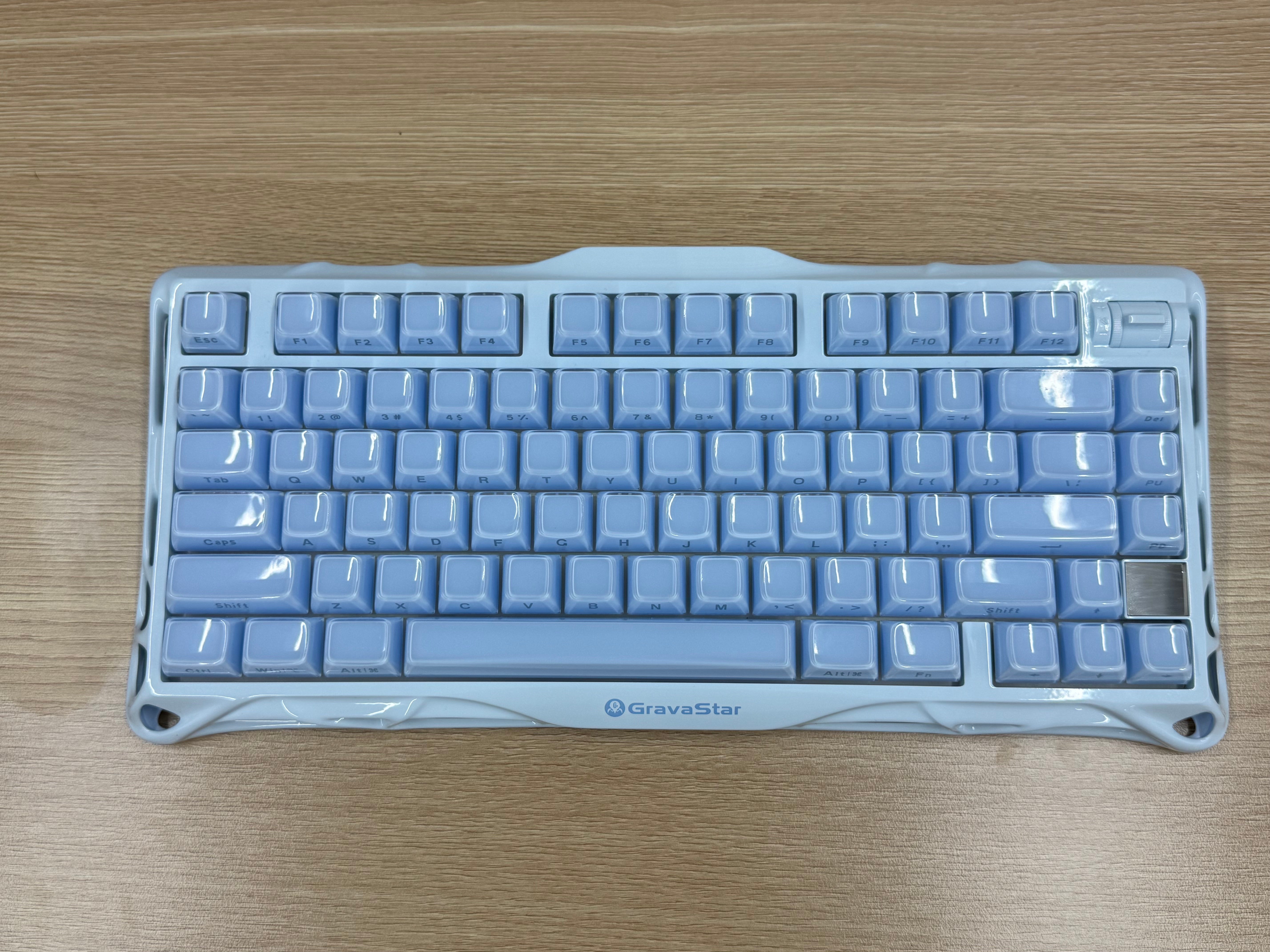 【リファービッシュ品】Mercury K1 ‐ アイスブルー(US配列)ロゴライトの焼き付き、使用痕あり、外装箱無し GS K1_BLU-0001