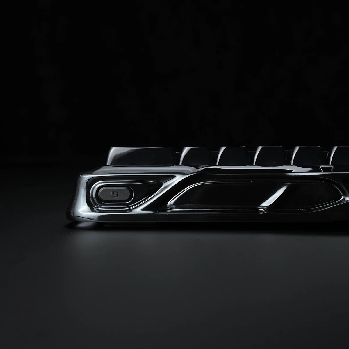 Mercury V60 Ultra - オブシディアンブラック × X Pro 8K ギャラクシーブラック