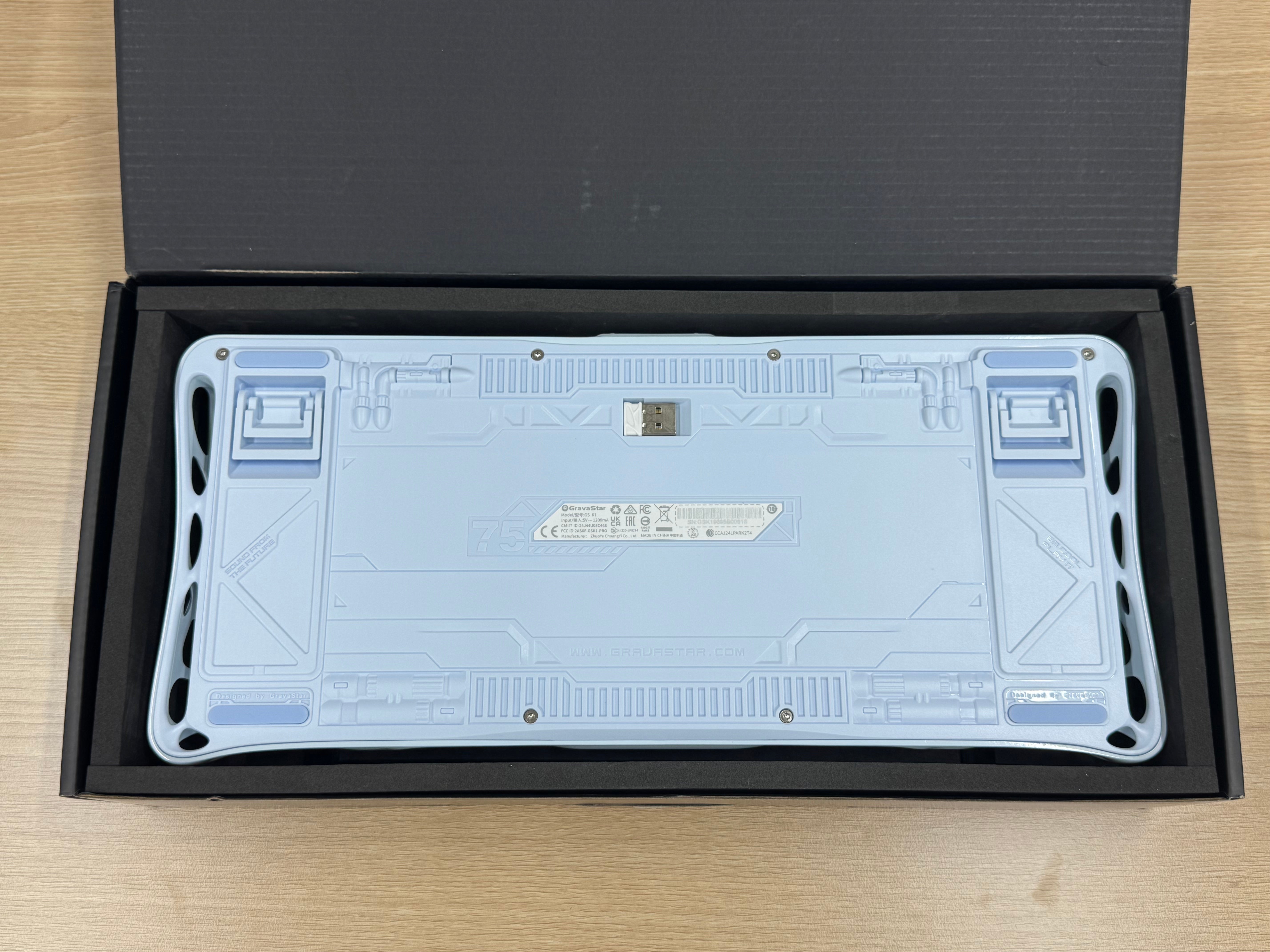 【リファービッシュ品】Mercury K1 ‐ アイスブルー（US配列）ロゴライトの焼き付き、開封済み GS K1_BLU-0003-3